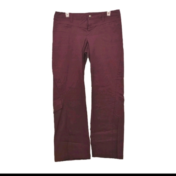 Athleta Dipper Cargo Hiking Women's Outdoor Lightweight Burgundy Size 8P Pants - Picture 1 of 16